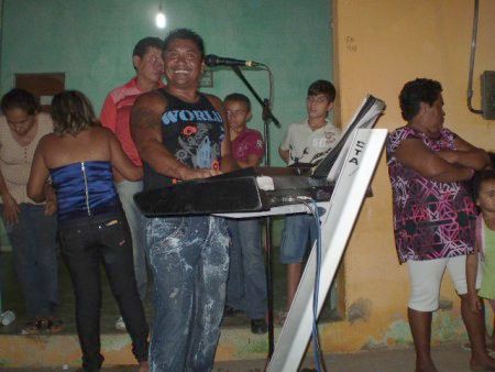 O ÍNDIO DOS TECLADOS