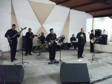 OS ÁGUIAS DE BARBALHA